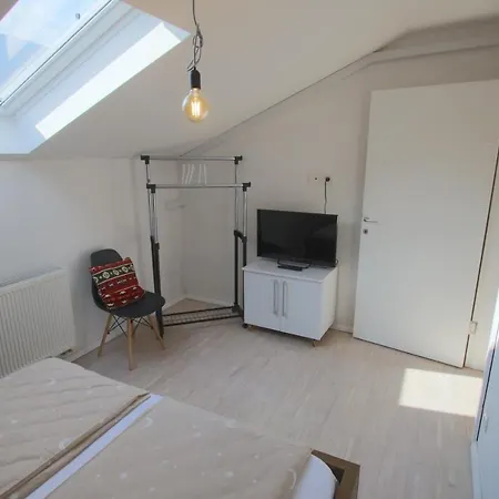 La E Bella * Saraievo